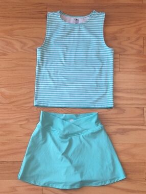 Yoalicious Matching Set Striped Aqua Athletic Tank & Skort Size M/10 EUC